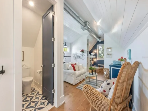 Walk to Beach Canal-Front Retreat in Anna Maria Island